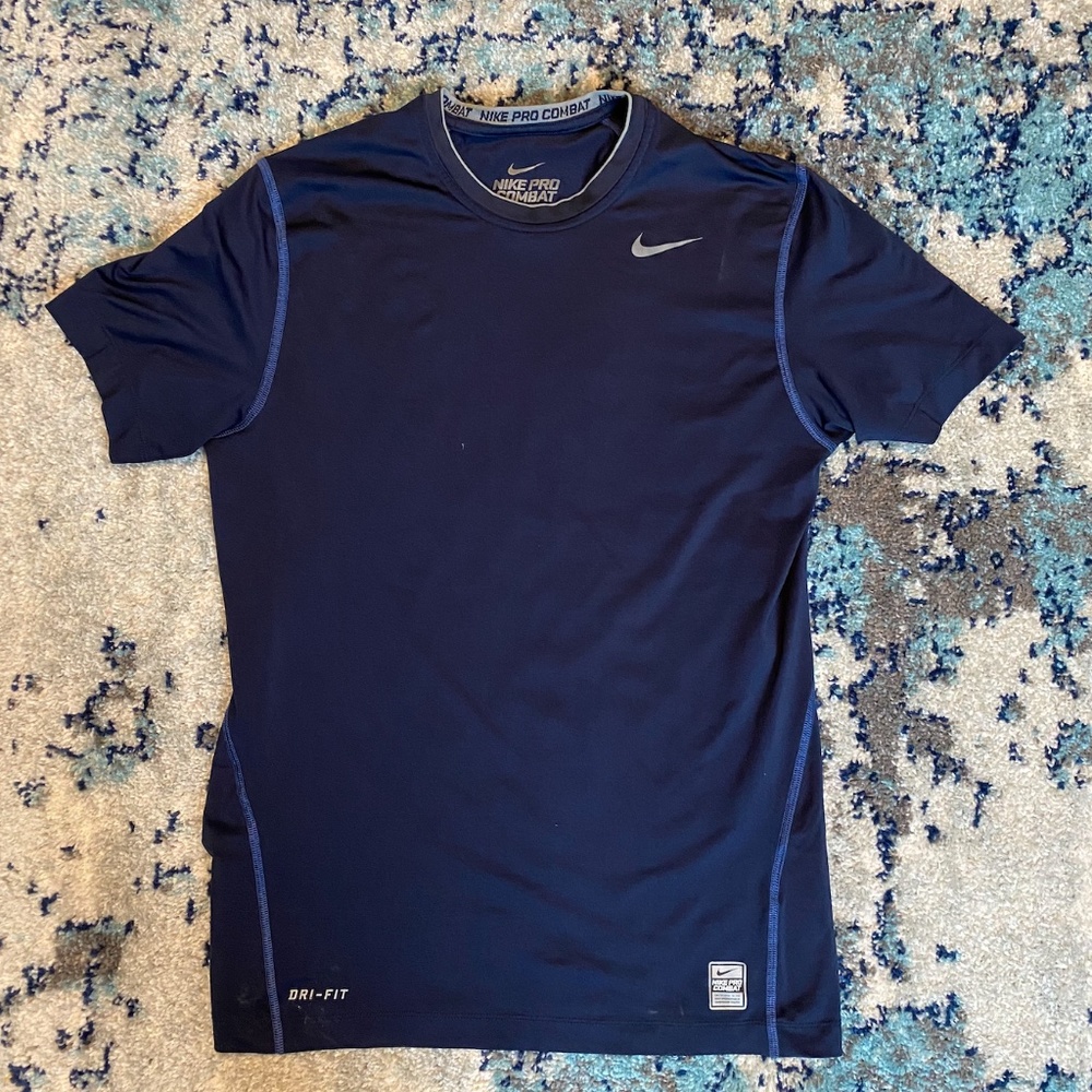 Nike Pro Combat Dri Fit Navy Blue T-shirt Medium